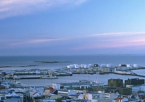 Исландия задумалась о строительстве порта для Севморпути