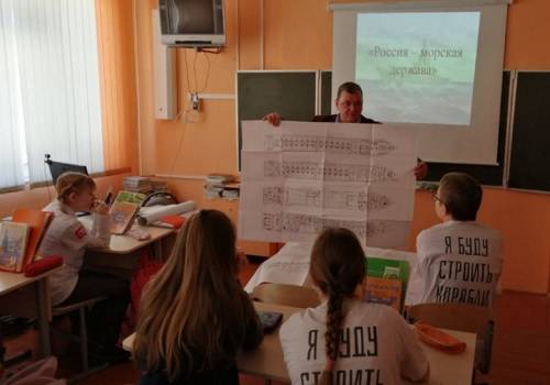 ОСК провела для нижегородских школьников 'Час науки'
