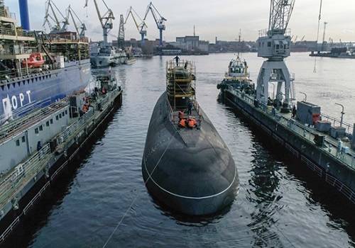 Главком ВМФ проверил ход строительства 'Варшавянок' на 'Адмиралтейских верфях'