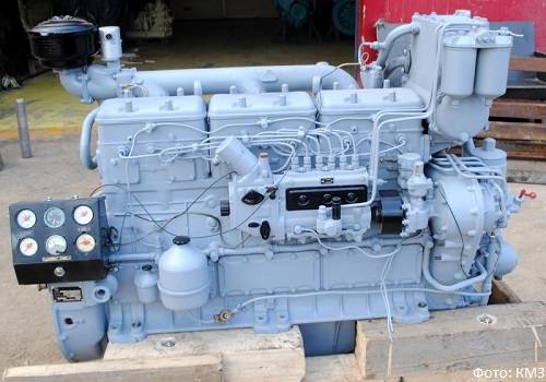 КМЗ завершил ремонт главного двигателя самоходного нефтемусоросборщика