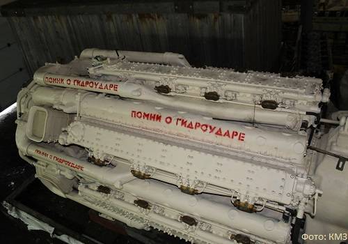 КМЗ отремонтировал главный двигатель противолодочного корабля 'Нарьян-Мар'