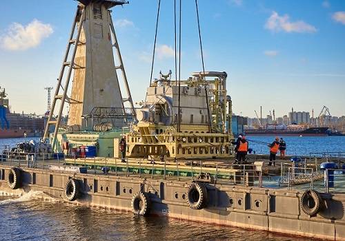 Кировский завод поставил Балтийскому заводу турбогенератор для ледокола 'Урал'