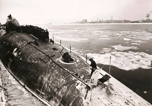 Подводному крейсеру 'Пантера' проекта 971 исполнилось 30 лет