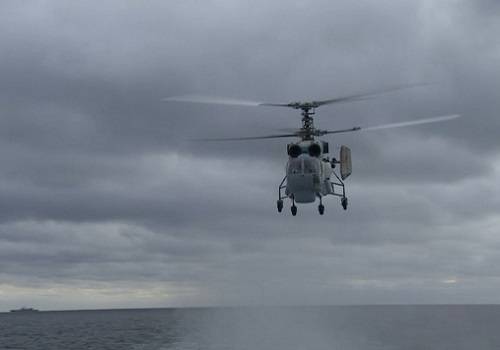 Сдача госов: патрульный корабль 'Сергей Котов' впервые принял на палубу вертолет