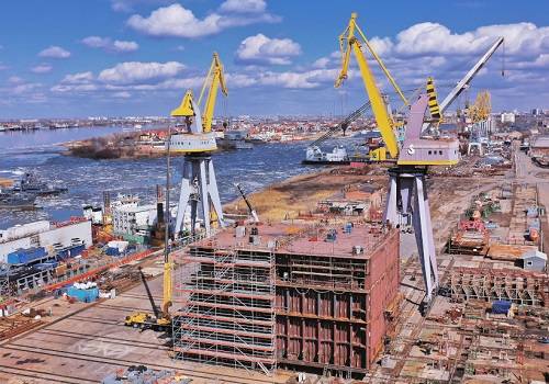 ЮЦСС начал контрольно-заводскую сборку ЛСП 'А' для месторождения 'Каменномысское-море'