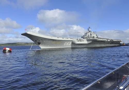 Шойгу требует быстрее реконструировать док для ремонта 'Адмирала Кузнецова'