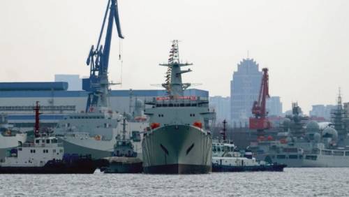 В Китае спустили на воду новый корабль