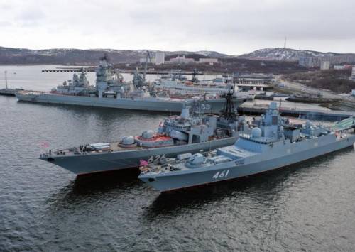 Корабли Северного флота примут участие в акции 'Гудок Победы'