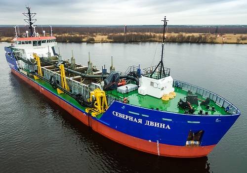 В морском порту Архангельск начато ремонтное дноуглубление