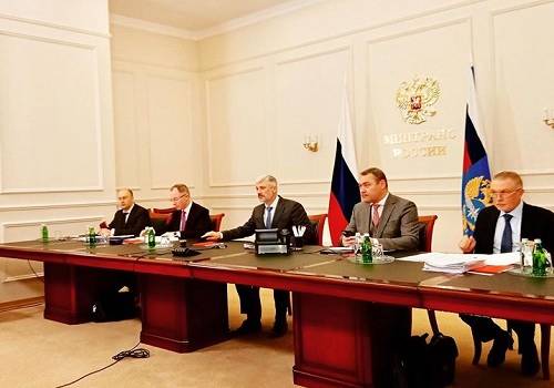 Спецкомиссия по транспорту обсудила реализацию проекта 'Морские порты России'