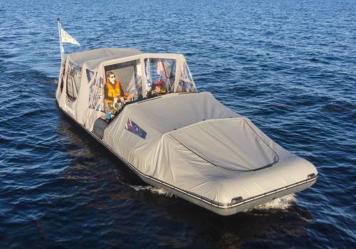 В Беломорканале протестирована самая большая надувная лодка в мире