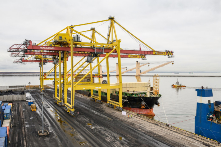 Северо-западные терминалы Global Ports приступили к обслуживанию нового контейнерного сервиса из Китая