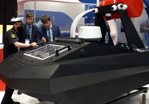 Центр технологических проектов СПбПУ создал инновационный катер-беспилотник