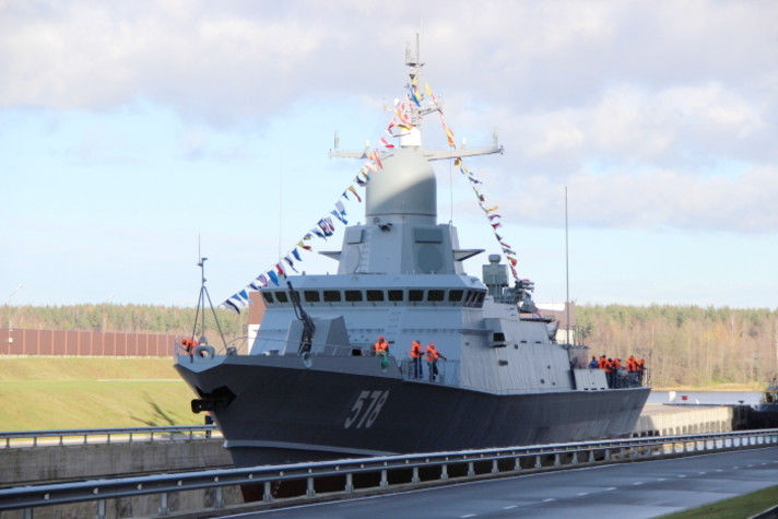 На Балтике продолжаются государственные испытания малого ракетного корабля 'Буря'