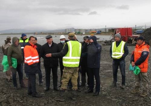 Глава Росморречфлота проинспектировал строительство грузопассажирского комплекса в Угольных Копях