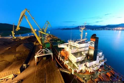 Объем перевалки грузов в морских портах России составил 409 млн т в 1-м полугодии 2019 года