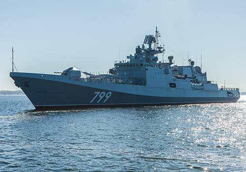 Сторожевой корабль 'Адмирал Макаров' передан ВМФ