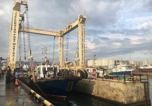 Судоверфь 'Алексино' завершила доковый ремонт разъездного катера 'Восток'