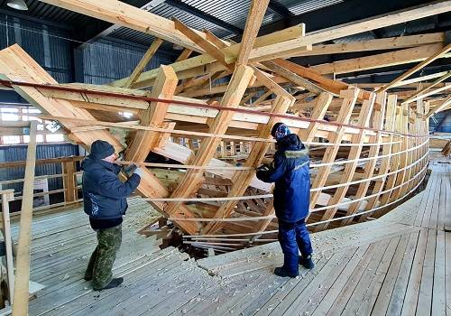 Арктическая школа деревянного судостроения ищет столяров и плотников