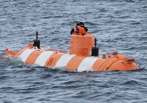 На Северном флоте отработали погружение подводного аппарата АС-34