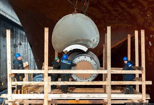 'Атомфлот' проводит конкурс на поставку плавдока грузоподъемностью 30 тыс. тонн