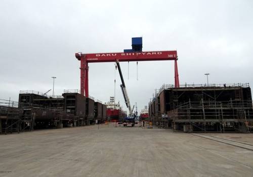 На Baku Shipyard продолжается строительство новых паромов и танкеров