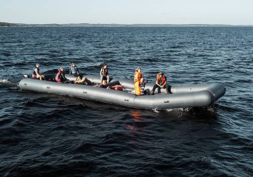 Путешественники из России пройдут по Амазонке на самых больших надувных лодках в мире
