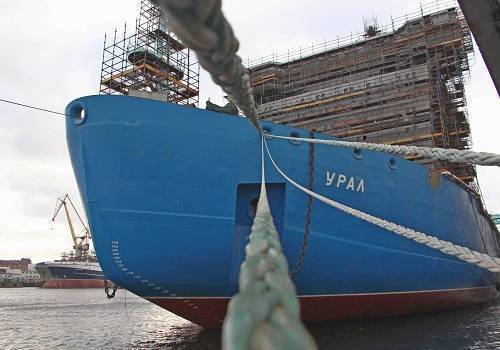 Минпромторг ожидает сдачу атомного ледокола 'Урал' в ноябре 2022 года