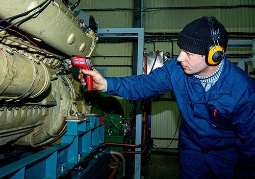 В Центре судоремонта 'Дальзавод' появился испытательный стенд для дизельных двигателей
