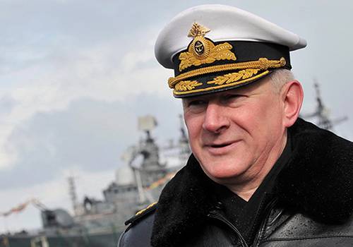 Путин сменил главкома ВМФ и командующих двух флотов