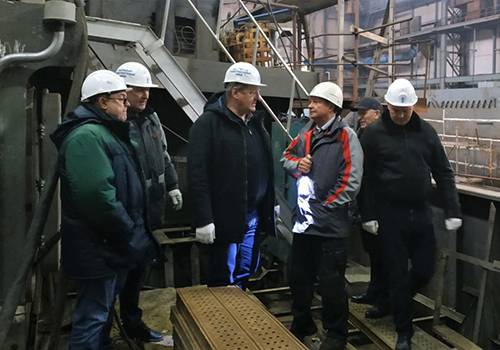 Заказчик проинспектировал ход строительства судов-краболовов на Хабаровском заводе
