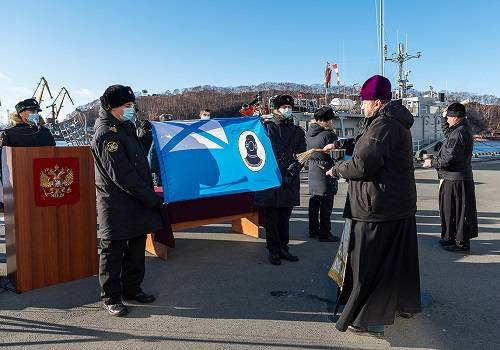 На Камчатке подняли флаги на новых водолазных катерах