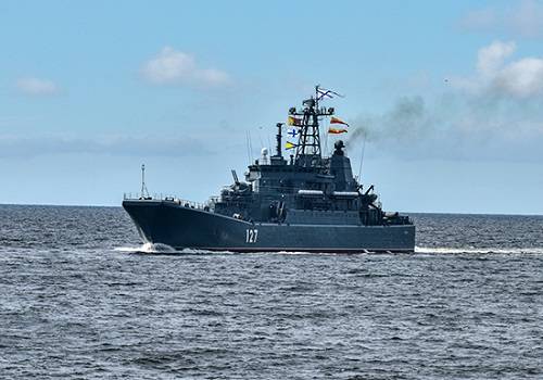 Корабли крупного водоизмещения подключились к тренировкам в Финском заливе