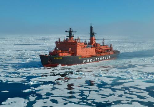 Минпромторг рассказал о стратегии развития Арктической зоны