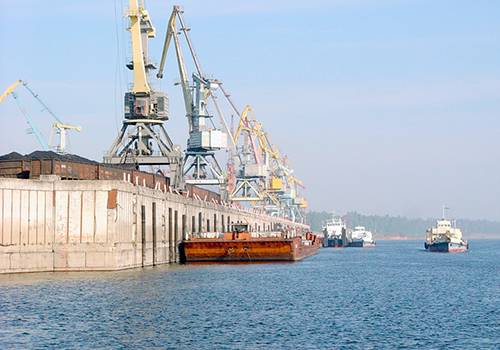 Лесосибирский порт отметил 45-летие