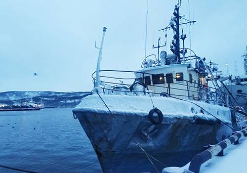 Мурманский морской рыбный порт принял первый в 2019 году траулер