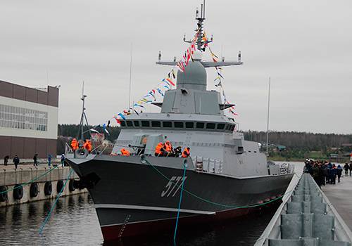 Балтийский флот получит МРК и два малых гидрографических катера