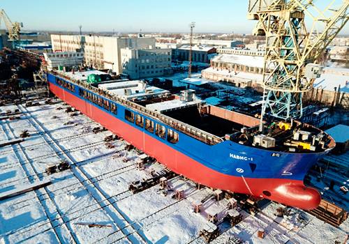 Сухогрузное судно 'Навис-2' спустят на воду 28 февраля