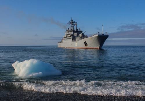 Морпехи Северного флота искали диверсантов в Арктике