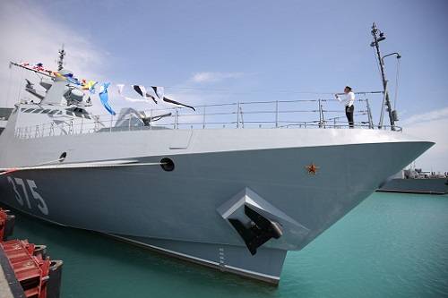 Первый серийный патрульный корабль проекта 22160 принят в состав Черноморского флота