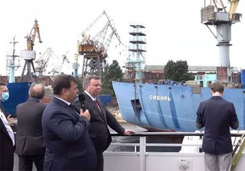 Пуск паротурбинной установки ледокола 'Сибирь' запланирован на август