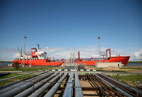 'Роснефть Бункер' приступила к реализации малосернистого судового топлива в новых портах