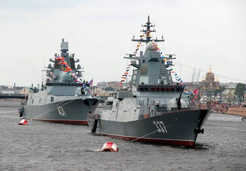 Главком ВМФ поручил обеспечить качественные испытания новых кораблей дальней зоны