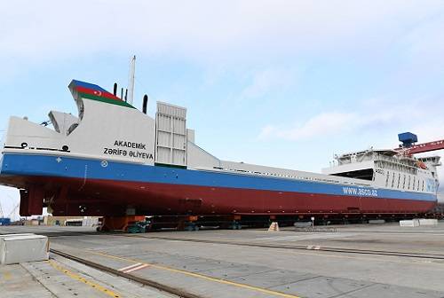 На Baku Shipyard спустили на воду второй паром проекта CNF18C