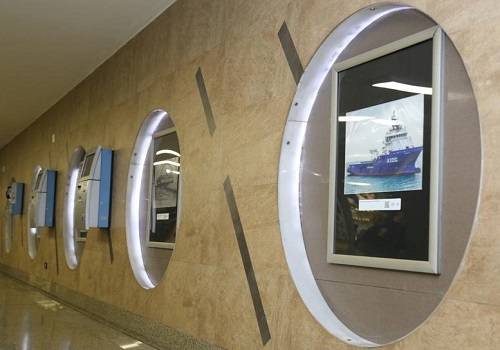 В Азербайджане отмечают юбилей пароходства посредством фотовыставки в метро