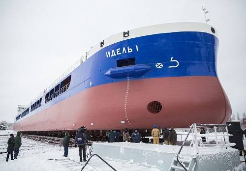 Для российских заказчиков строятся 42 грузовых судна