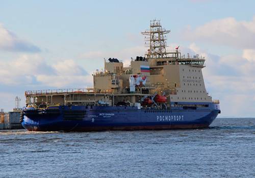 Срок сдачи ледокола 'Виктор Черномырдин' может быть перенесён на 2020 год
