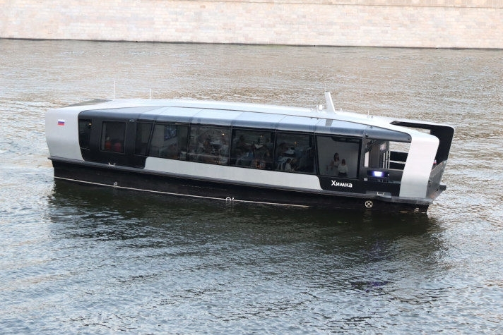 Представители 19 стран оценили инновационные московские электросуда