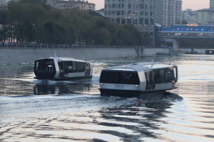 Столичные электросуда прошли по Москве-реке первый миллион километров