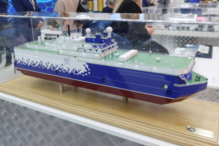 Одобрено ключевое электрооборудование для модернизированного плавучего энергоблока